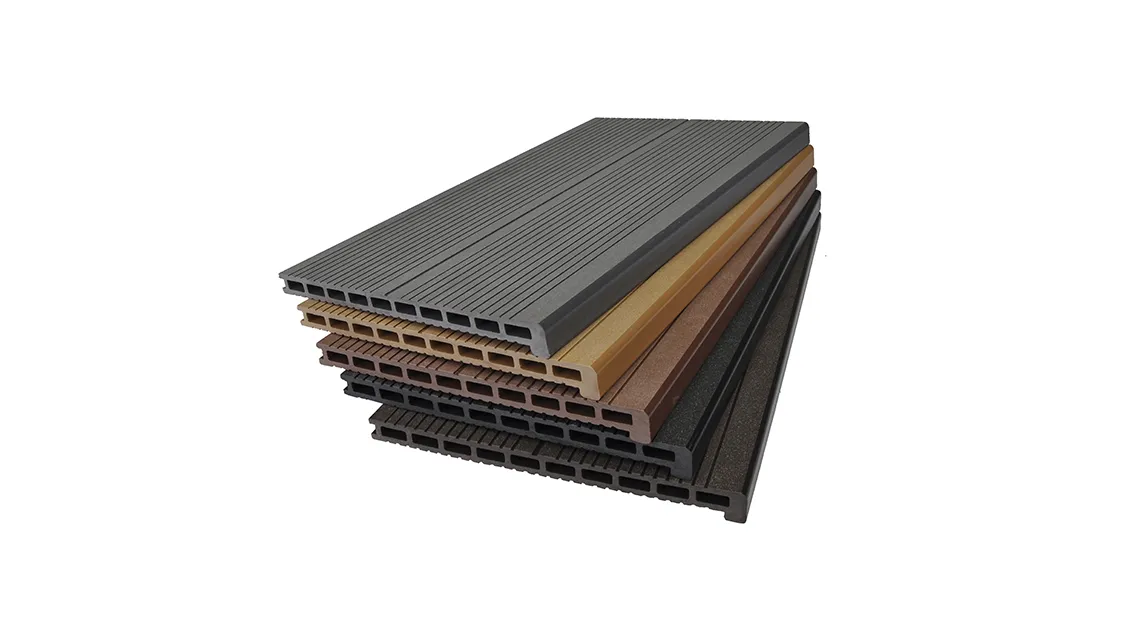 Цвета террасной доски: венге, натуральное дерево и другие варианты